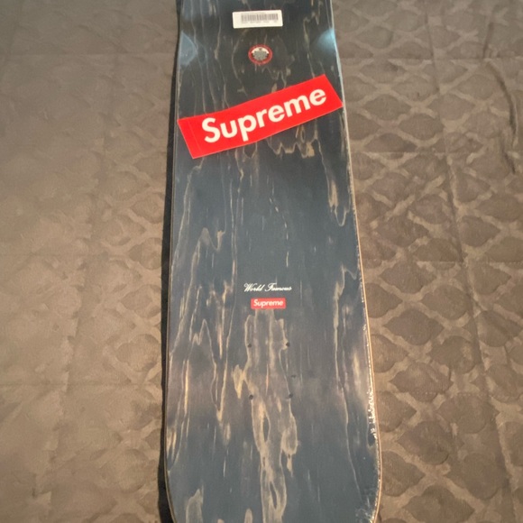 *NWT* Supreme Distorted Logo Skateboard Deck (Black) - Picture 12 of 13